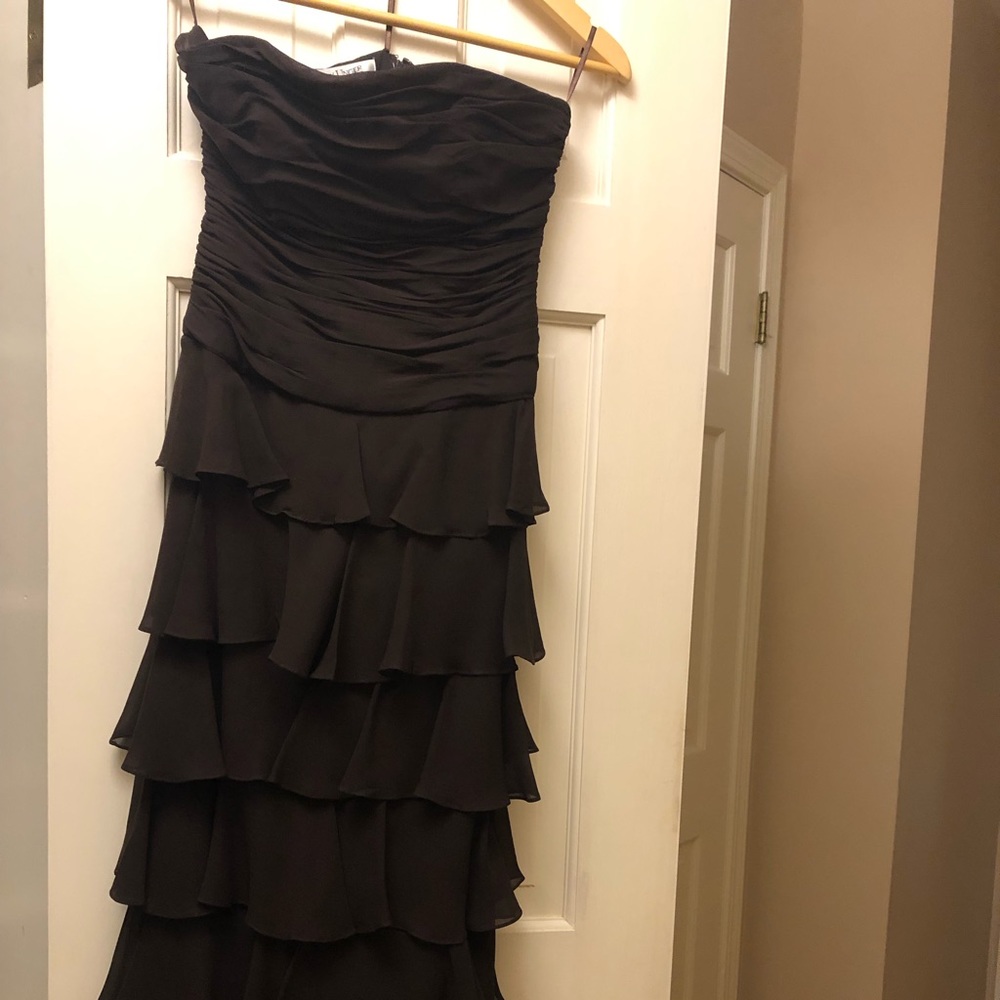 Kay Unger New York chocolate brown strapless dress